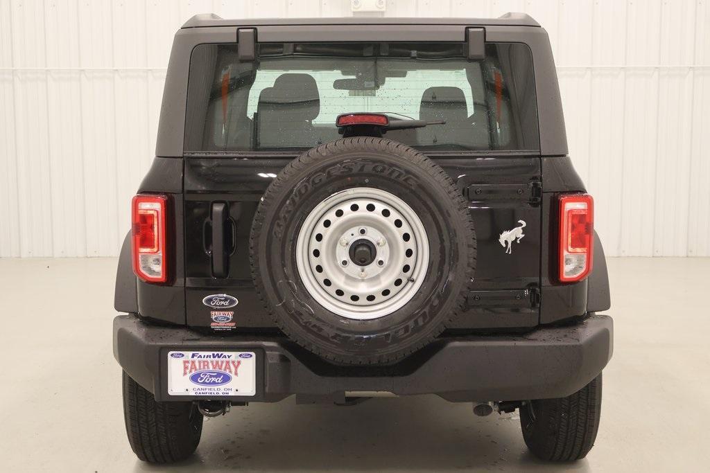 new 2025 Ford Bronco car, priced at $39,483
