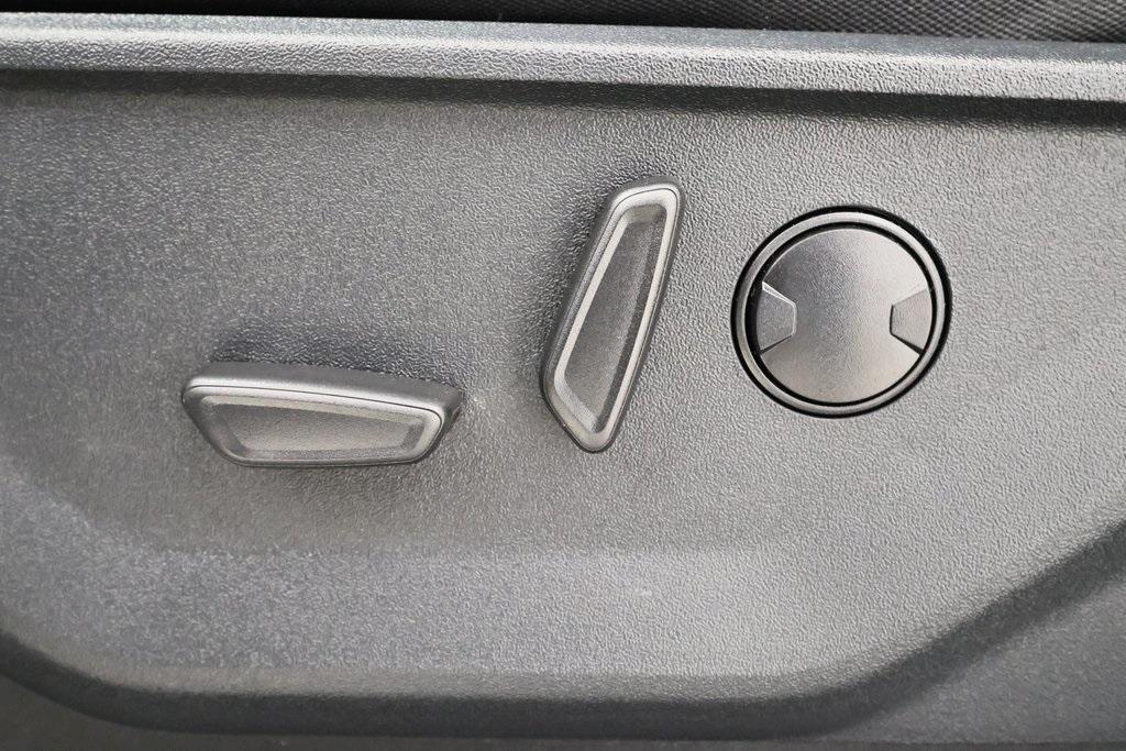 new 2025 Ford F-150 car, priced at $55,192