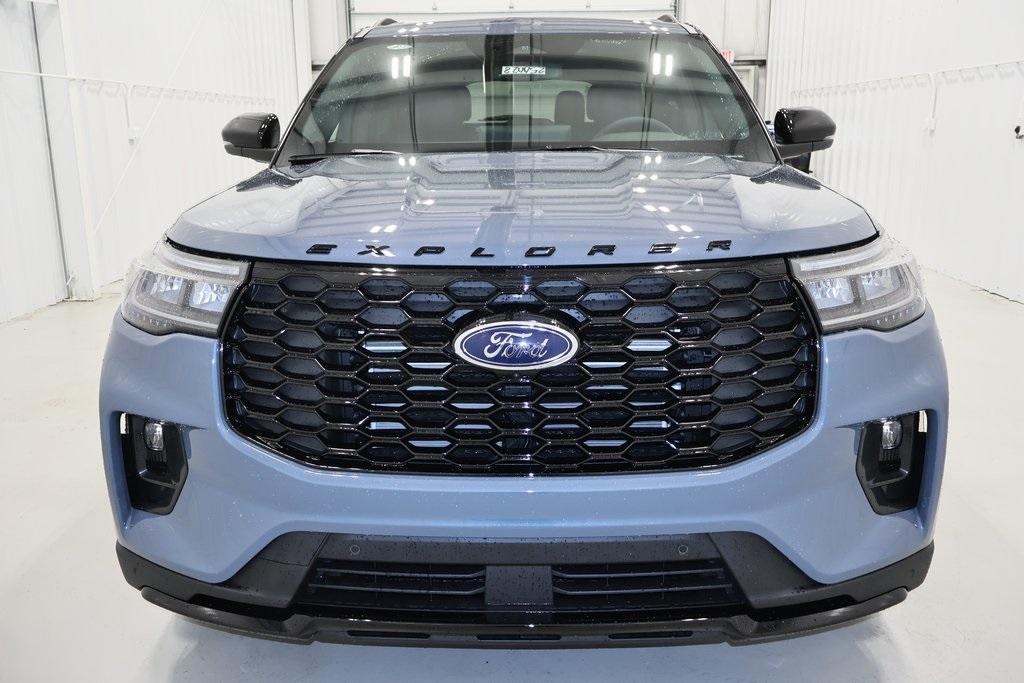 new 2025 Ford Explorer car, priced at $50,690