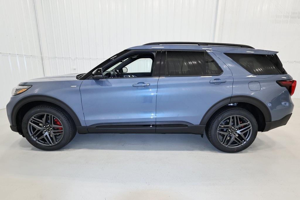 new 2025 Ford Explorer car, priced at $50,690