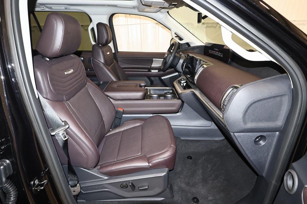 new 2025 Ford Expedition Max car, priced at $89,905