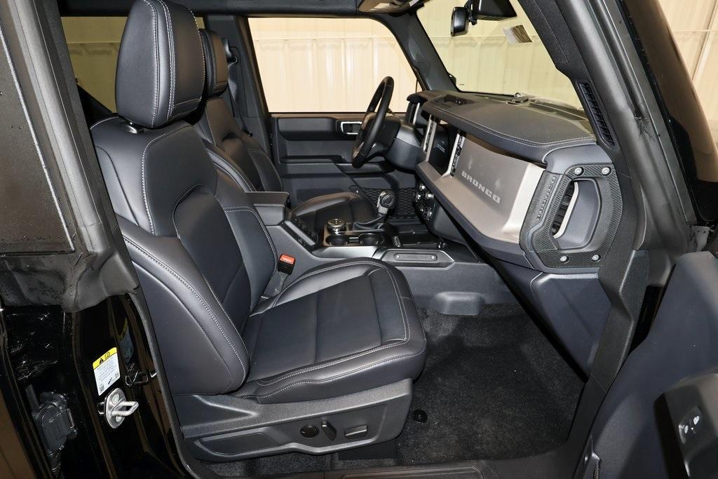 new 2025 Ford Bronco car, priced at $51,556