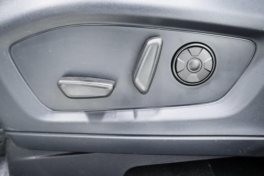 new 2025 Ford Explorer car, priced at $58,075