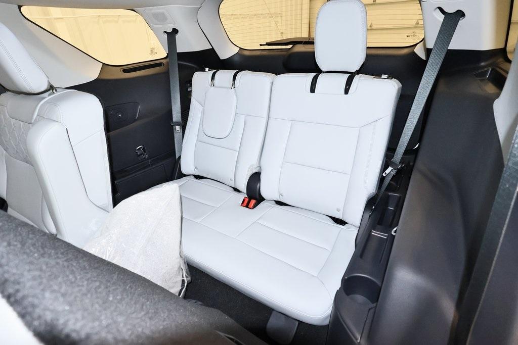 new 2025 Ford Explorer car, priced at $58,075