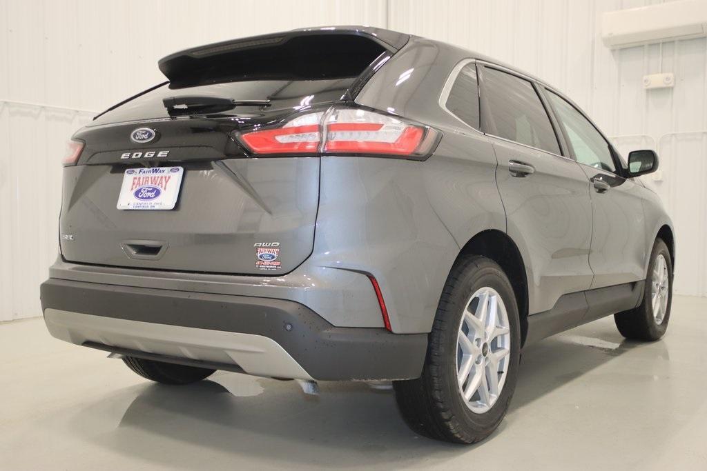 used 2024 Ford Edge car, priced at $35,500