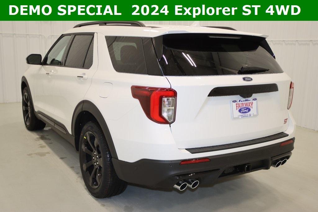 new 2024 Ford Explorer car, priced at $60,055