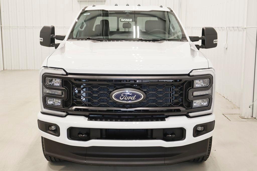 new 2025 Ford F-350 car, priced at $71,760