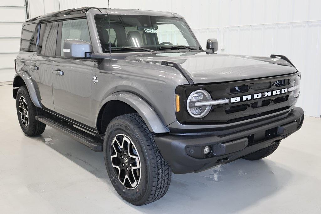 new 2024 Ford Bronco car, priced at $51,715