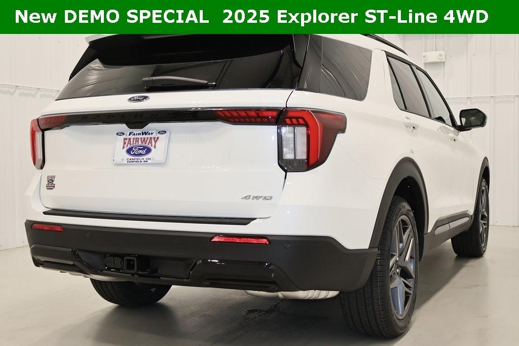 new 2025 Ford Explorer car, priced at $47,670