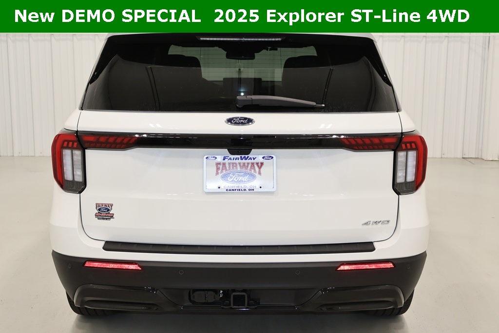 new 2025 Ford Explorer car, priced at $47,670