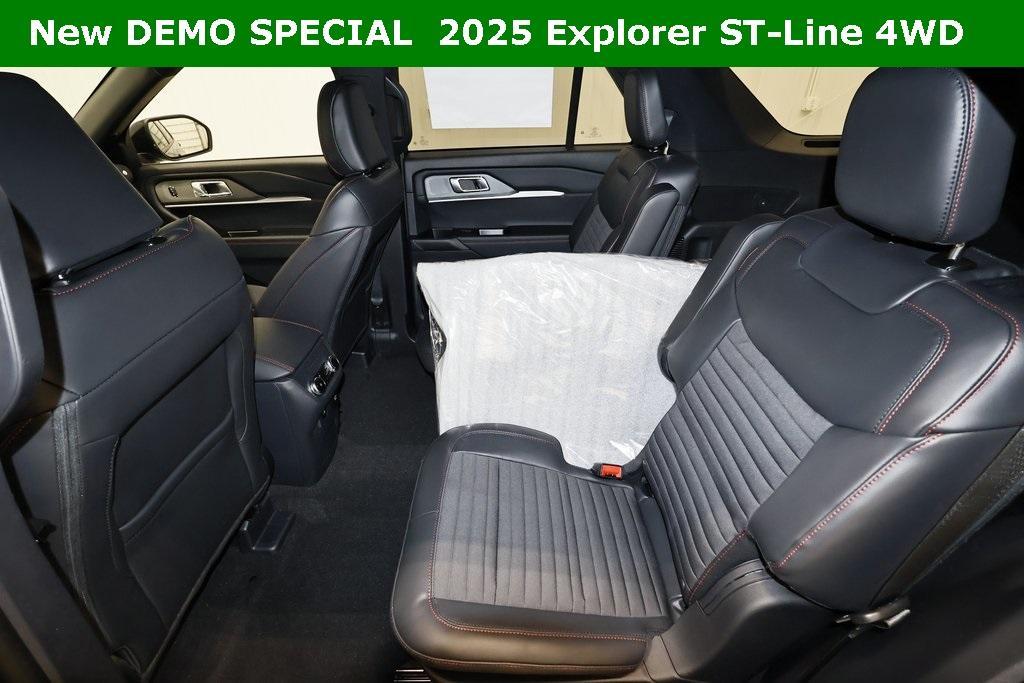 new 2025 Ford Explorer car, priced at $47,670