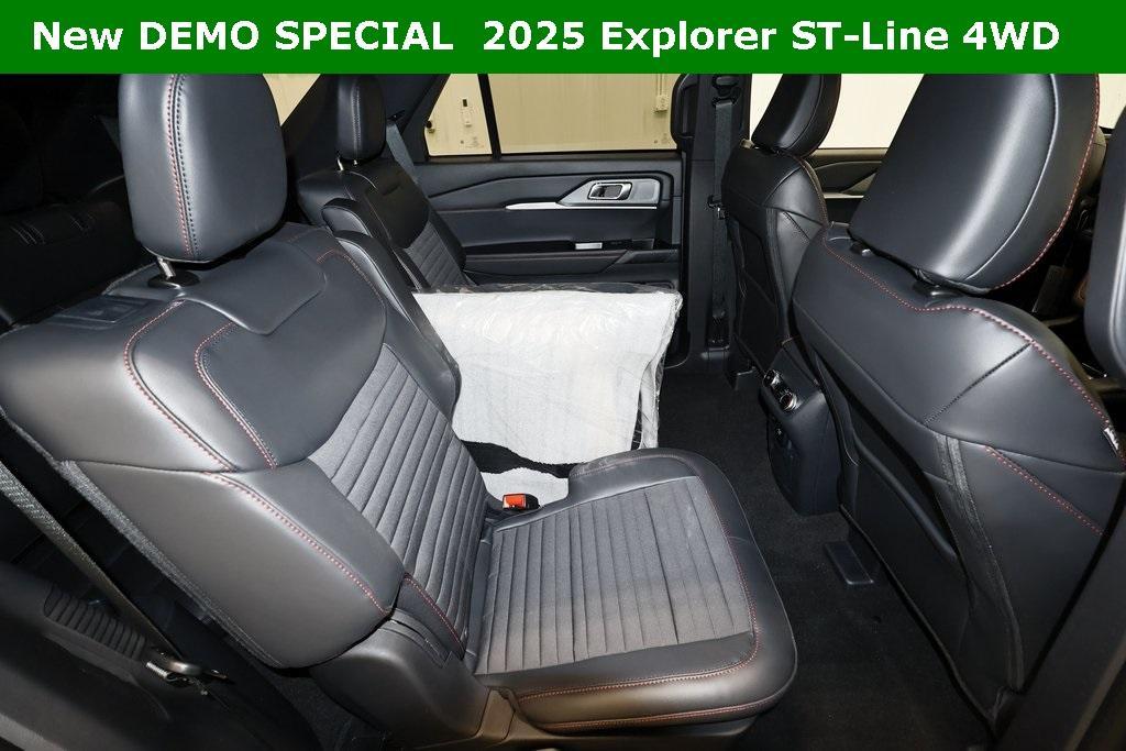 new 2025 Ford Explorer car, priced at $47,670
