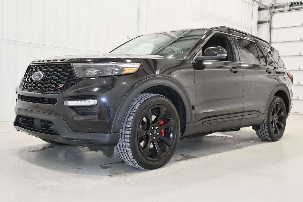 used 2022 Ford Explorer car, priced at $39,999