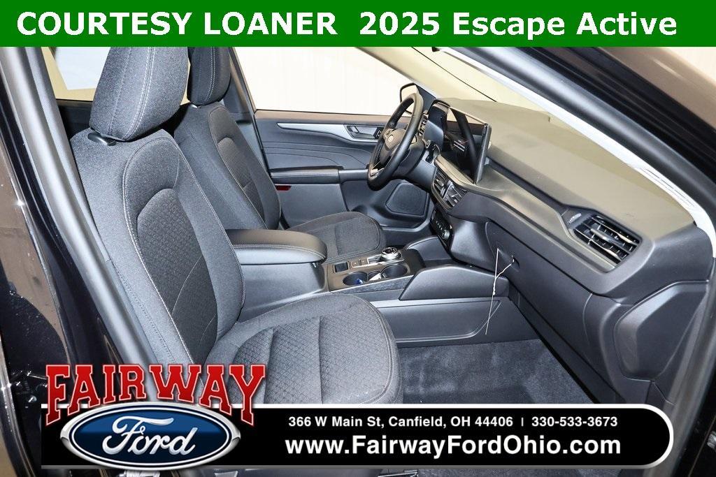new 2025 Ford Escape car, priced at $27,854