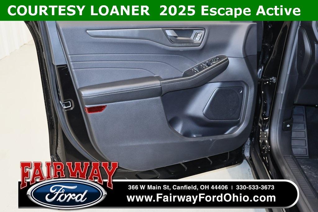new 2025 Ford Escape car, priced at $27,854