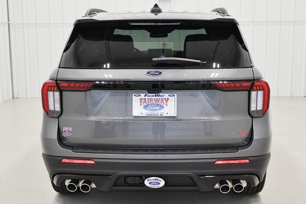 new 2025 Ford Explorer car, priced at $59,110