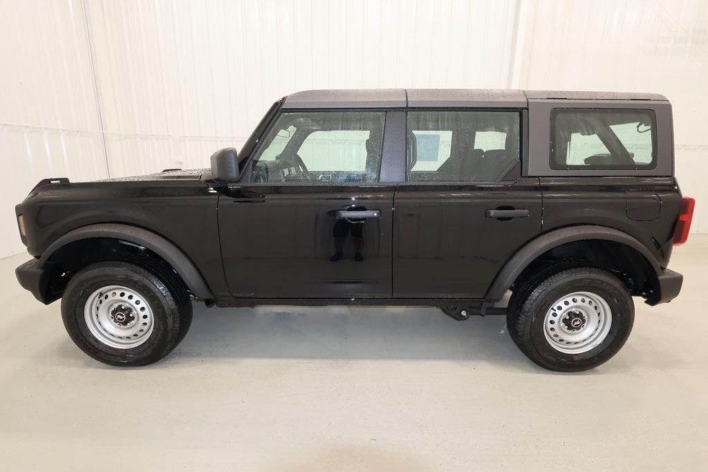 new 2025 Ford Bronco car, priced at $43,012