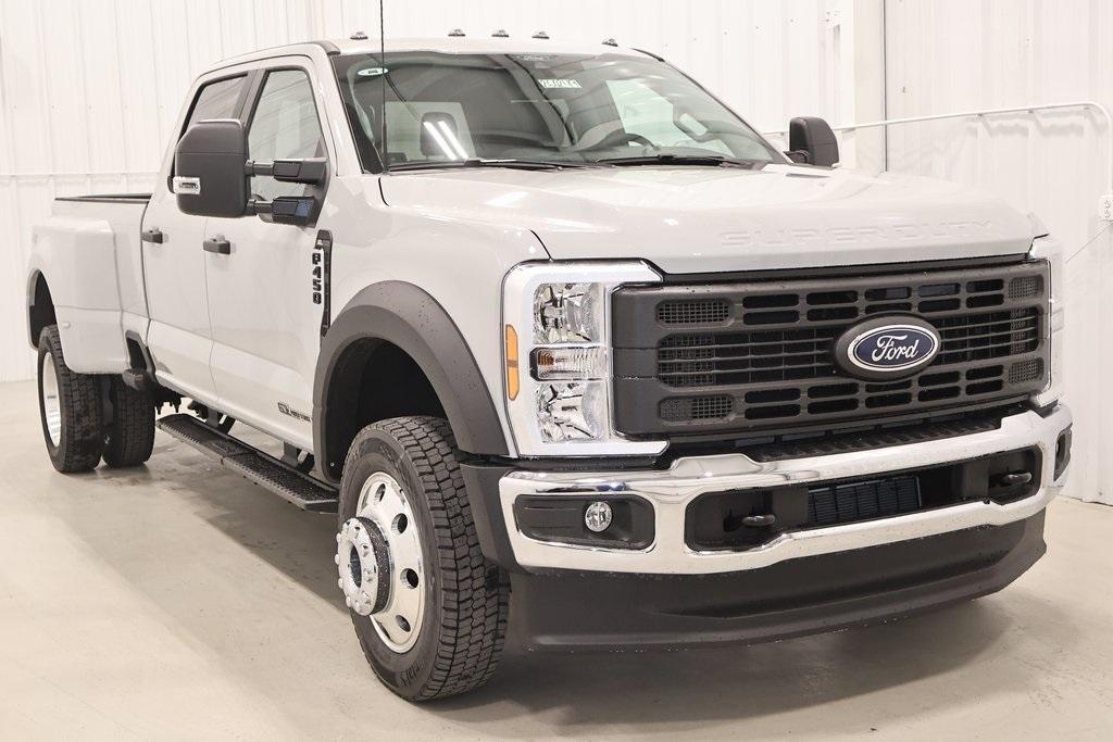 new 2026 Ford F-450 car, priced at $74,585