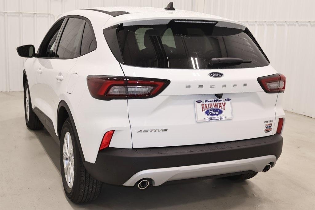 new 2026 Ford Escape car, priced at $31,580