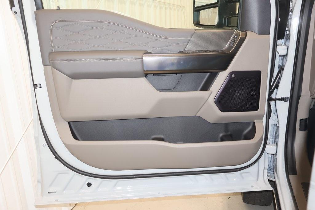 new 2025 Ford F-450 car, priced at $106,750