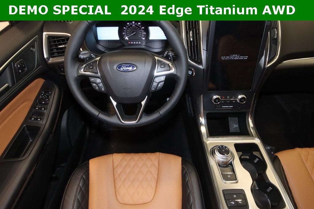 new 2024 Ford Edge car, priced at $48,665