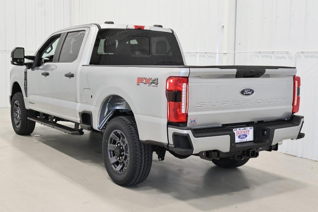 new 2024 Ford F-350 car, priced at $68,590