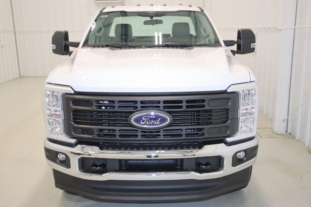 new 2024 Ford F-350 car, priced at $53,400