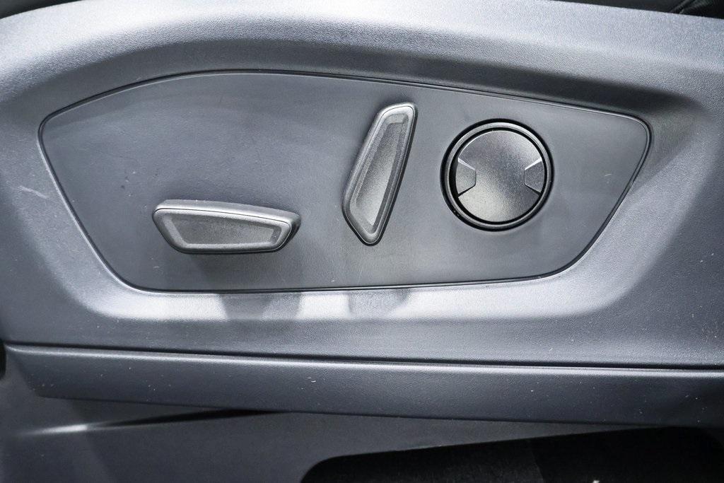 new 2025 Ford Explorer car, priced at $47,097