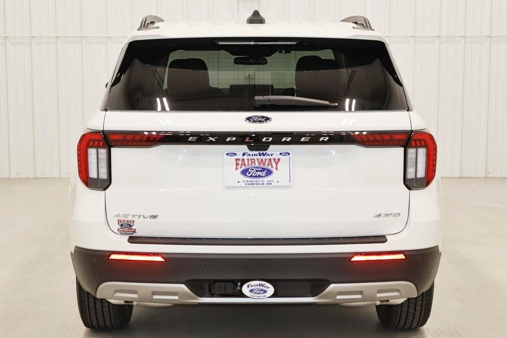 new 2025 Ford Explorer car, priced at $47,097