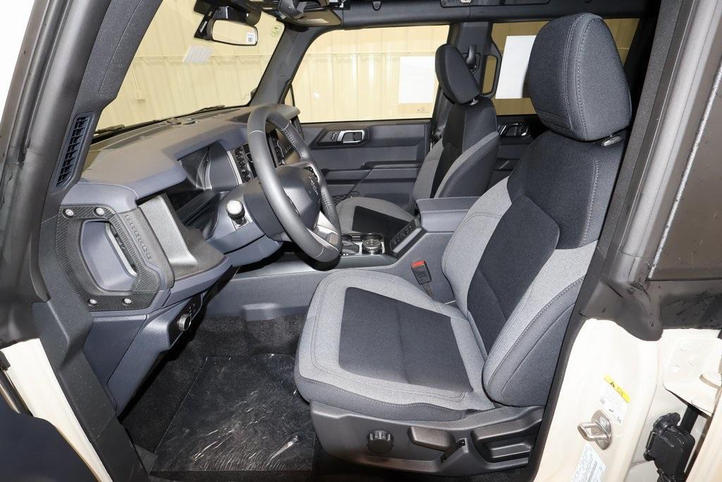 new 2025 Ford Bronco car, priced at $44,908