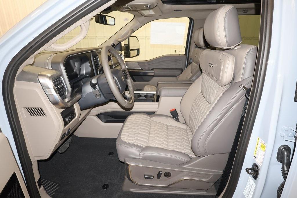 new 2025 Ford F-450 car, priced at $107,970