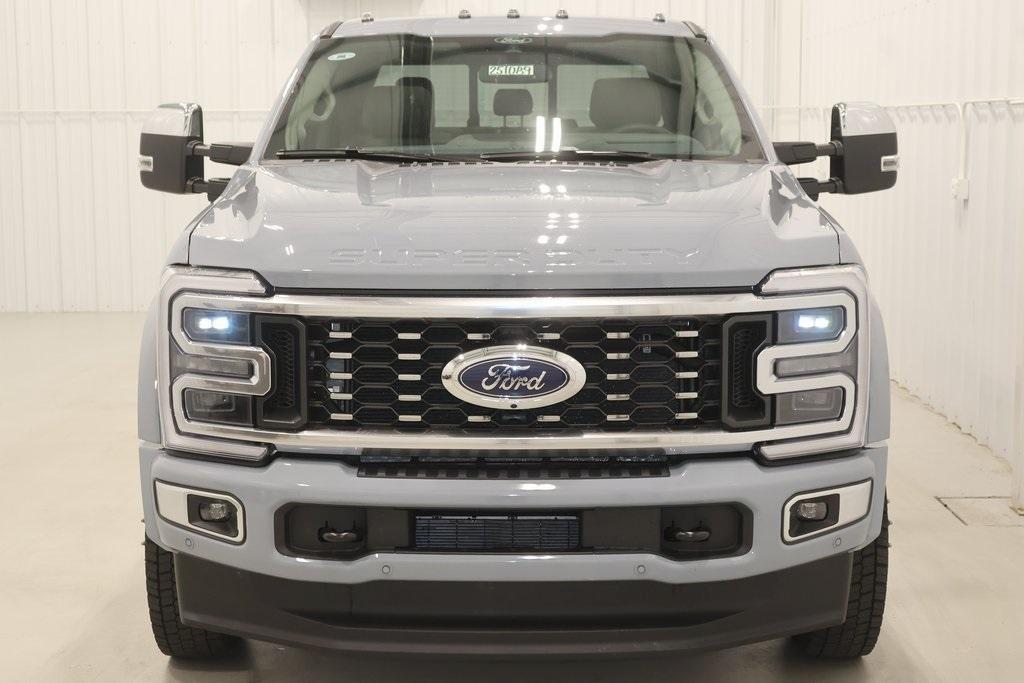 new 2025 Ford F-450 car, priced at $107,970