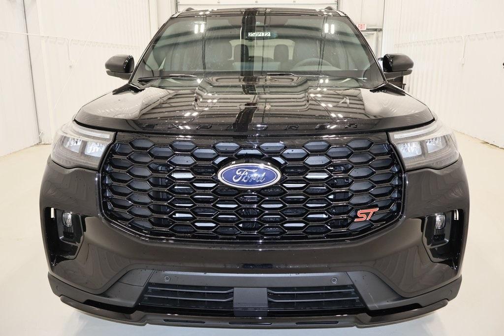 new 2025 Ford Explorer car, priced at $58,610