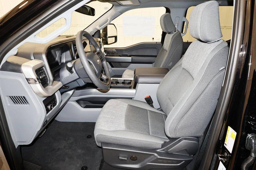 new 2025 Ford F-350 car, priced at $71,325
