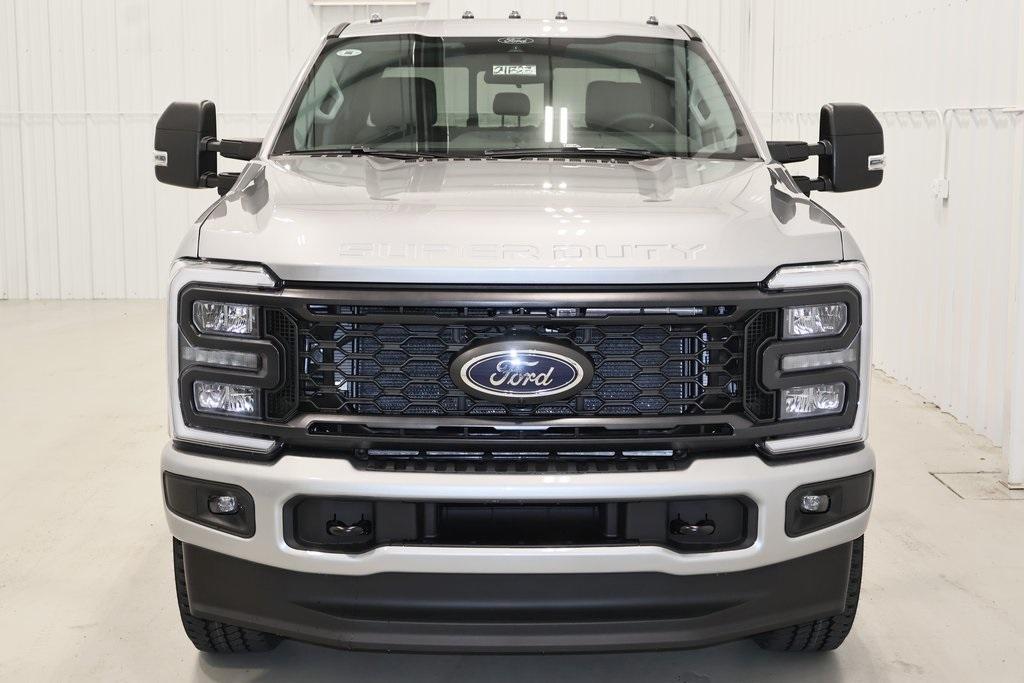 new 2024 Ford F-350 car, priced at $69,400