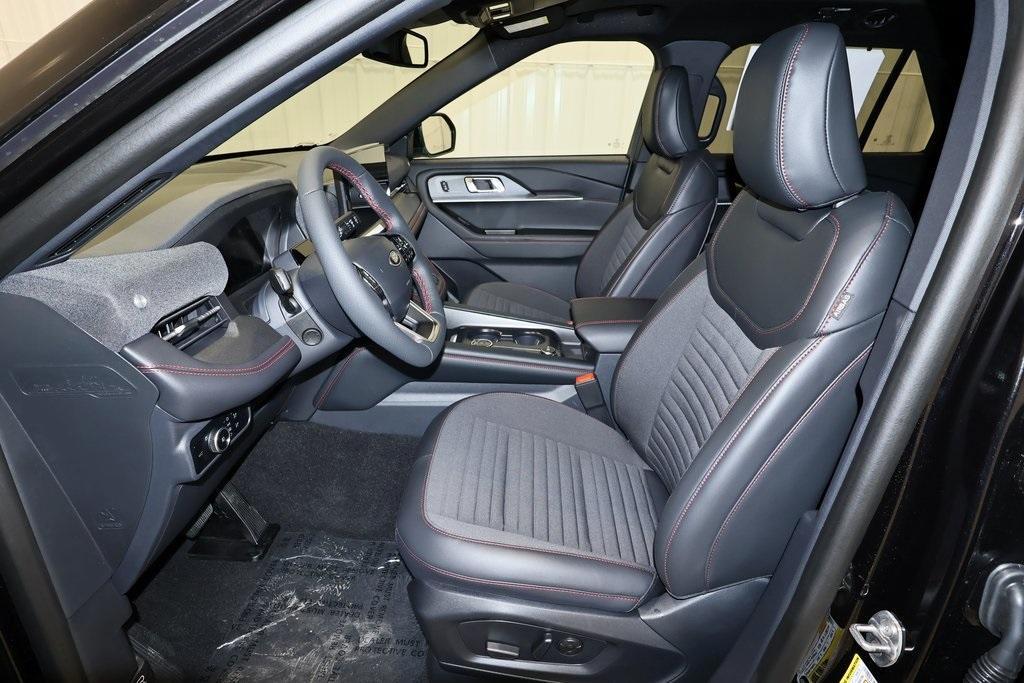 new 2025 Ford Explorer car, priced at $49,373