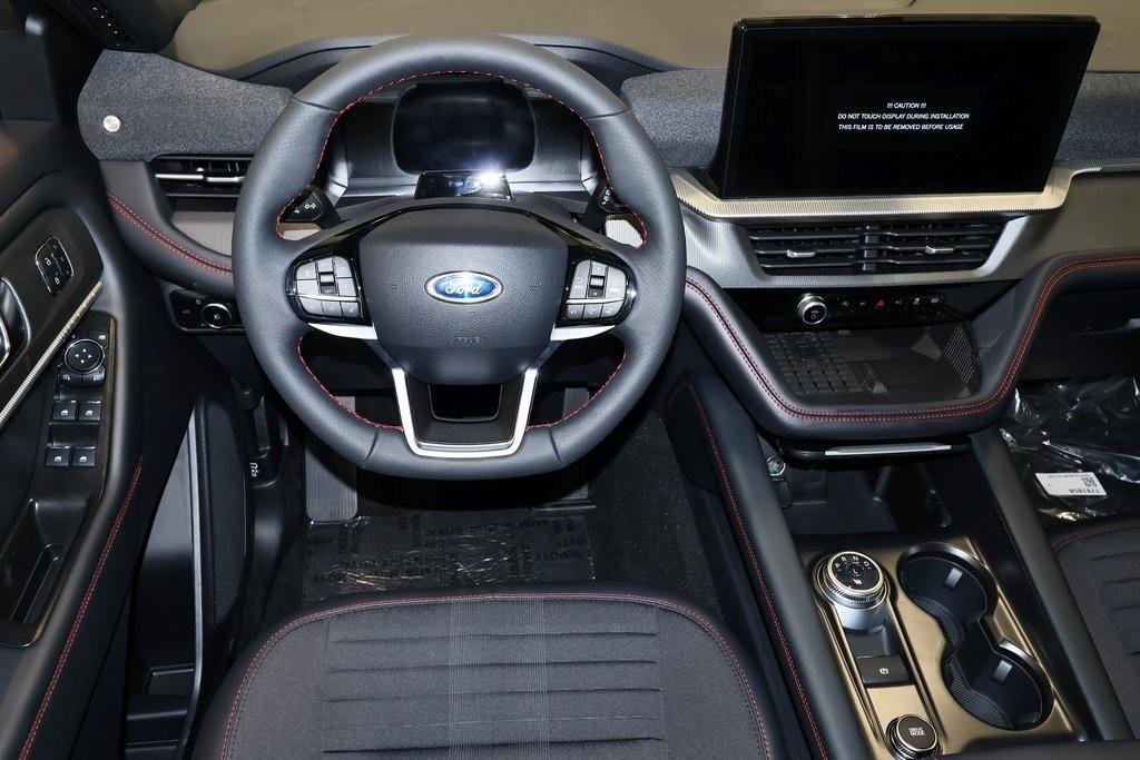 new 2025 Ford Explorer car, priced at $49,373