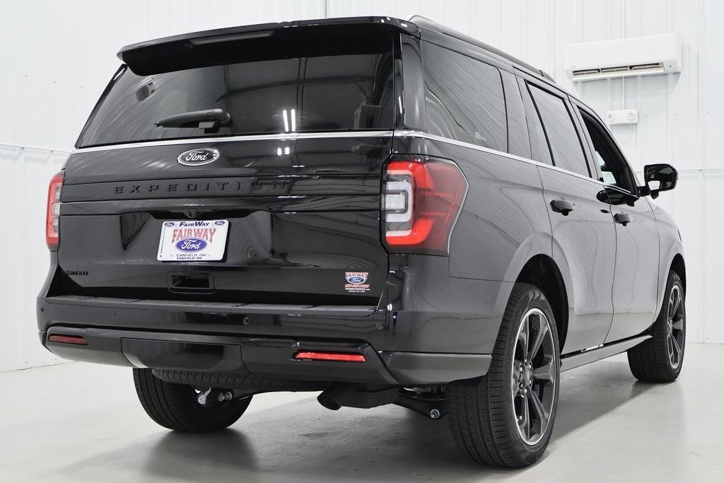 new 2024 Ford Expedition car, priced at $70,670