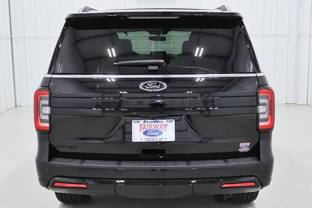 new 2024 Ford Expedition car, priced at $70,670