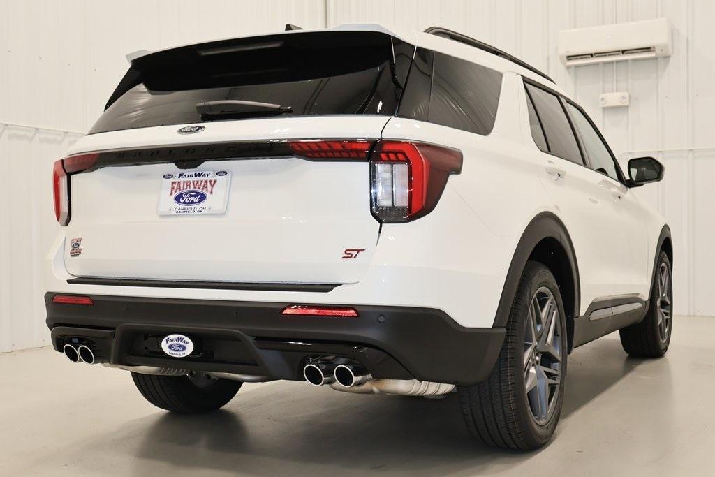 new 2025 Ford Explorer car, priced at $57,790