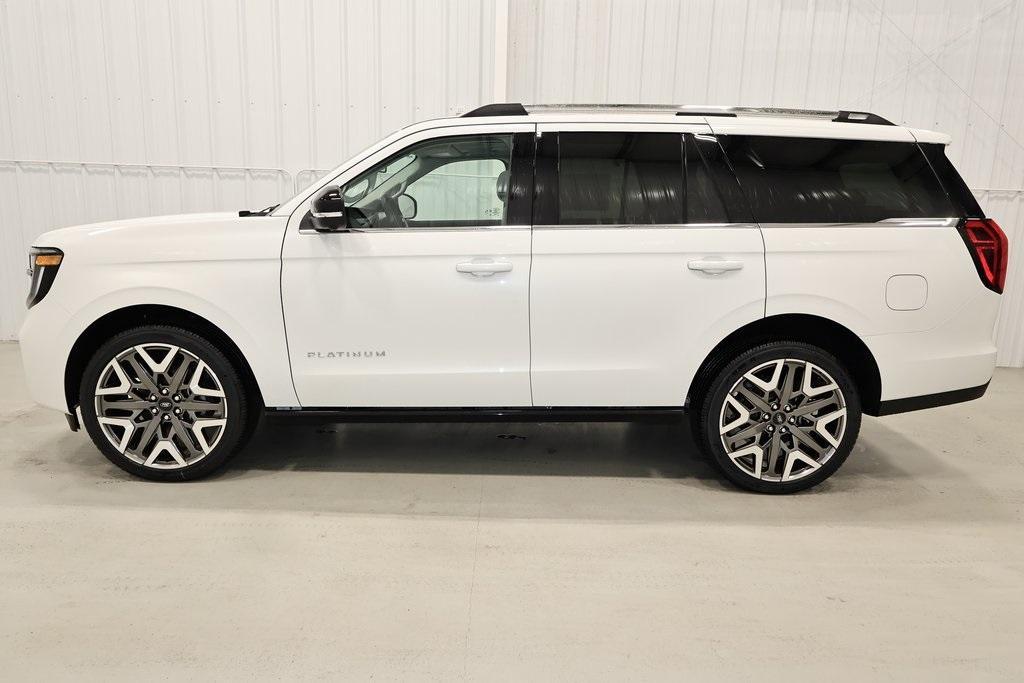 new 2025 Ford Expedition car, priced at $89,170