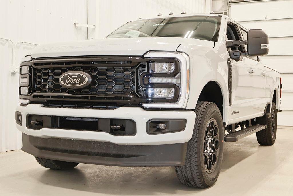 new 2025 Ford F-350 car, priced at $80,340