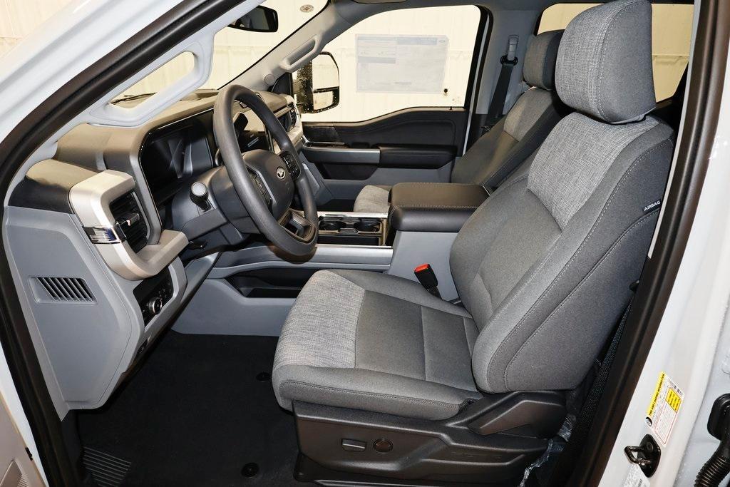 new 2025 Ford F-350 car, priced at $80,340