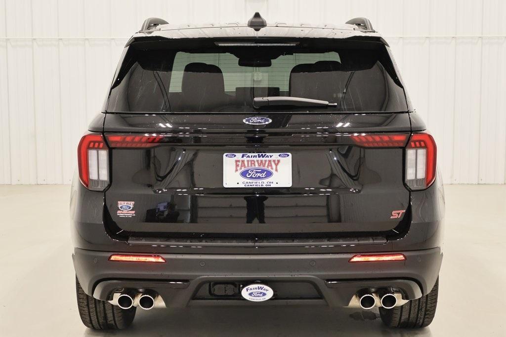 new 2025 Ford Explorer car, priced at $59,110