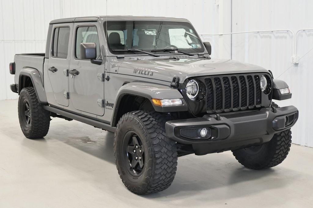 used 2022 Jeep Gladiator car, priced at $38,000