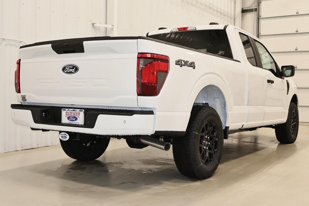 new 2025 Ford F-150 car, priced at $44,424