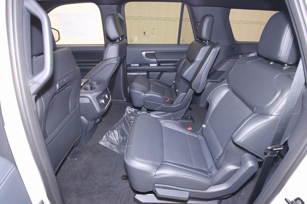 new 2025 Ford Expedition Max car, priced at $83,255