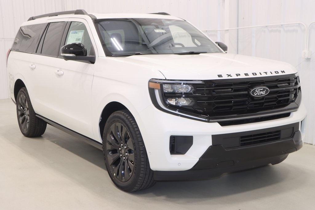new 2025 Ford Expedition Max car, priced at $83,255