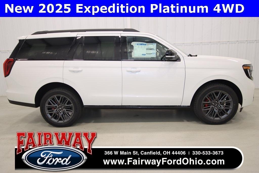 new 2025 Ford Expedition car, priced at $82,140