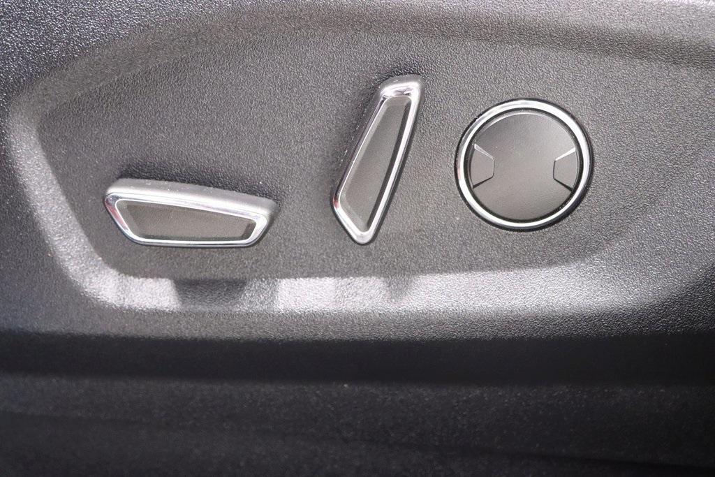 used 2016 Ford Edge car, priced at $7,500